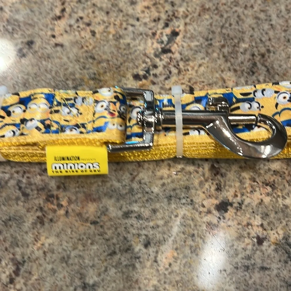 NWT Minions 4’ Pet Leash - Picture 3 of 3